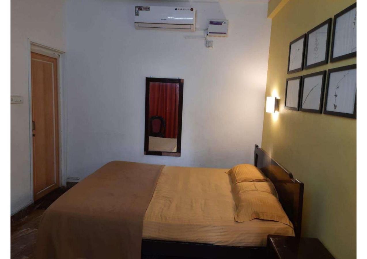 Beach Vibes Guest House باغا المظهر الخارجي الصورة